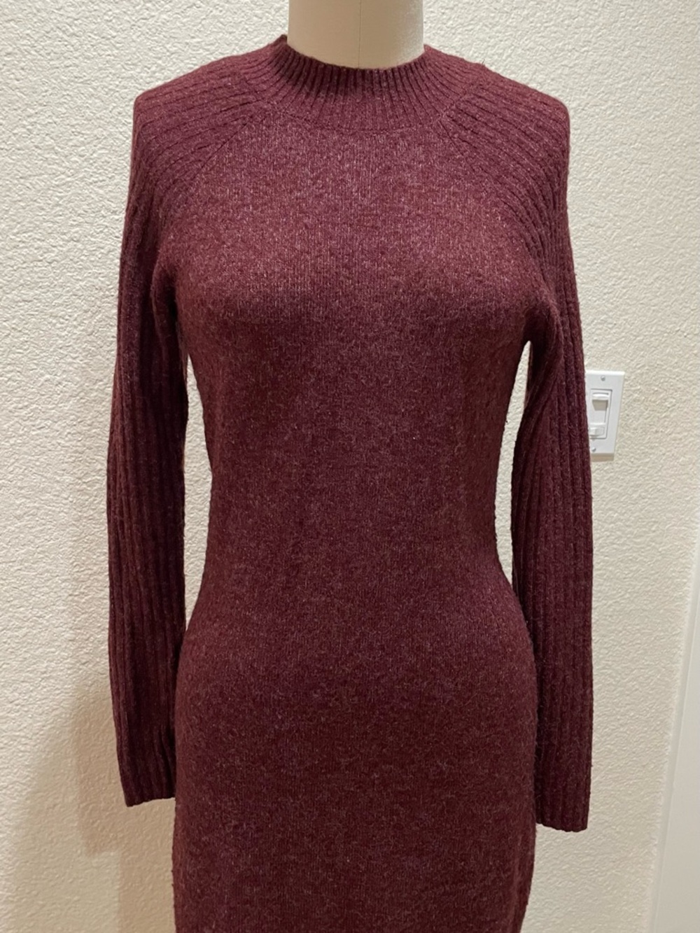 Source Unknown Burgundy Midi Sweater Dress